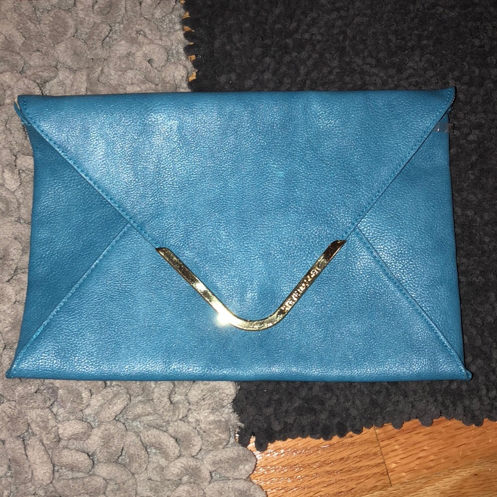 STEVE MADDEN CLUTCH BAG
